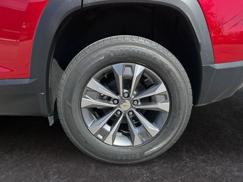 New 2026 Chevrolet Equinox LT FWD image 15