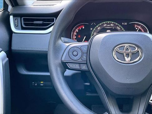 Used 2024 Toyota RAV4 LE FWD image 23