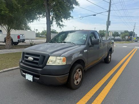Used 2006 Ford F150 XL RWD image 1