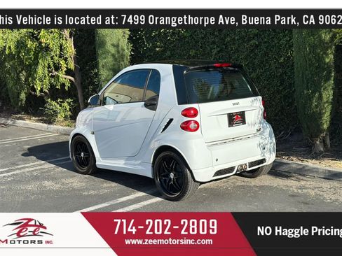 Used 2013 smart fortwo pure RWD image 9