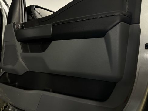 Used 2024 Ford F150 XLT w/ Tow/Haul Package image 33