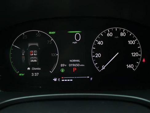 Used 2025 Honda Civic Sport image 11