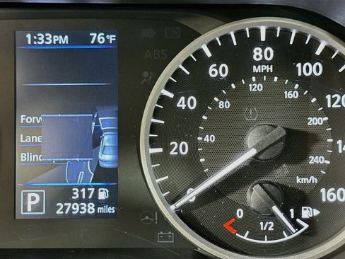 Used 2025 Nissan Sentra S FWD image 19