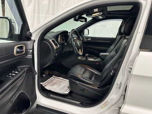 Used 2015 Jeep Grand Cherokee Limited AWD/4WD image 12
