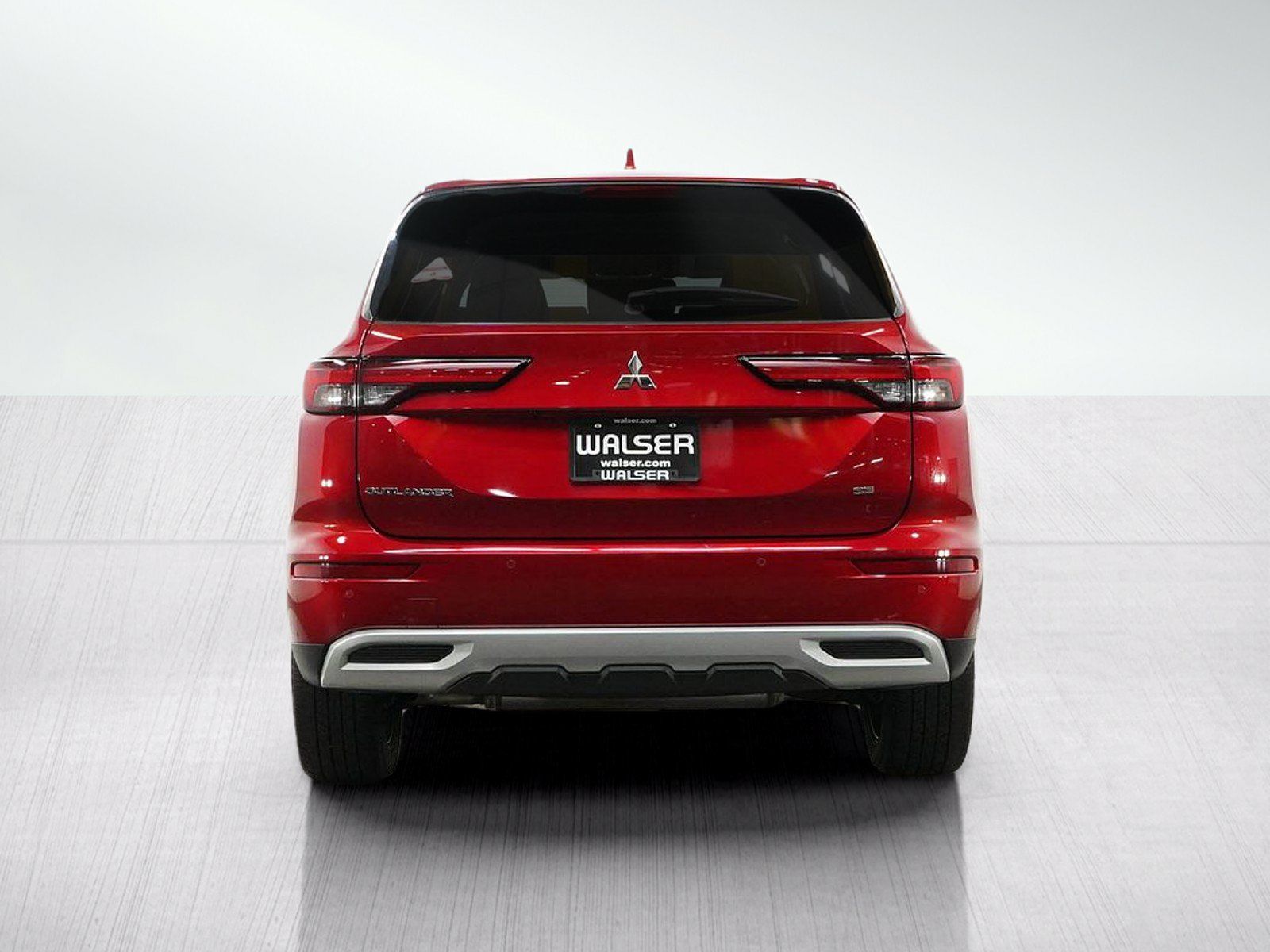 Used 2023 Mitsubishi Outlander SE AWD/4WD image 4