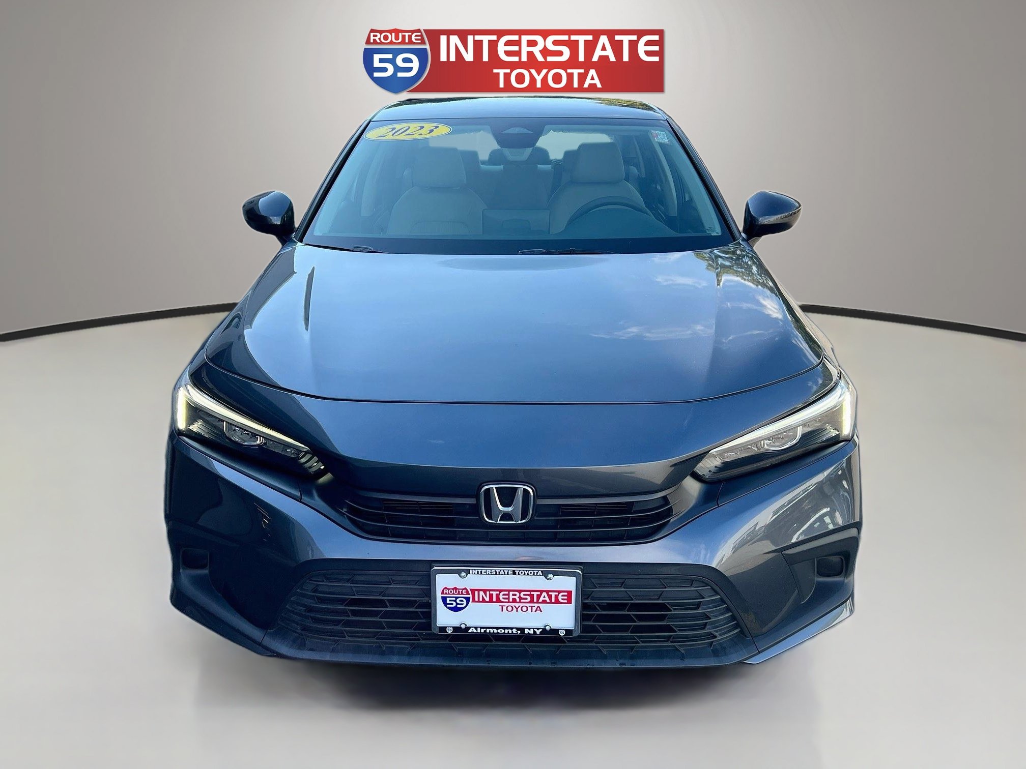 Used 2023 Honda Civic LX image 2