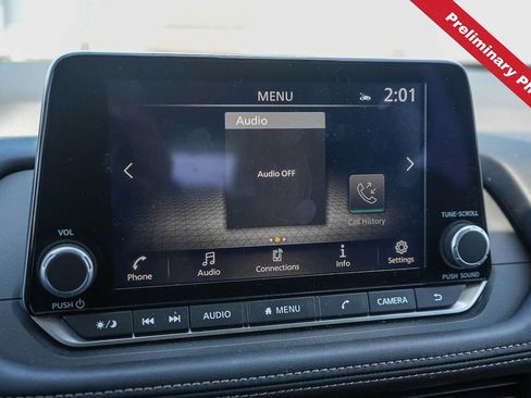 Used 2025 Nissan Rogue SV AWD/4WD image 18