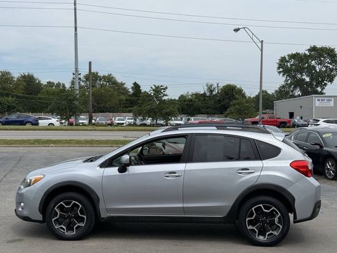 Used 2014 Subaru Crosstrek 2.0i Limited AWD/4WD image 6