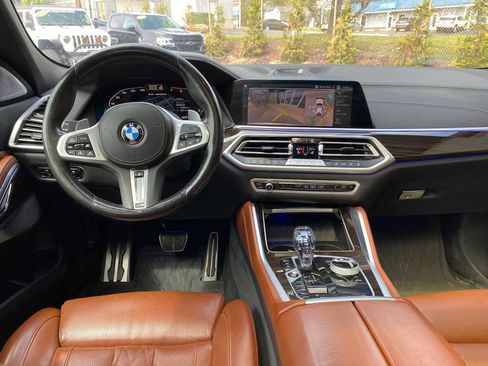 Used 2023 BMW X6 M50i w/ Executive Package AWD/4WD image 7