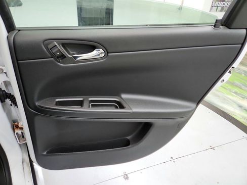Used 2016 Chevrolet Impala Police FWD image 25