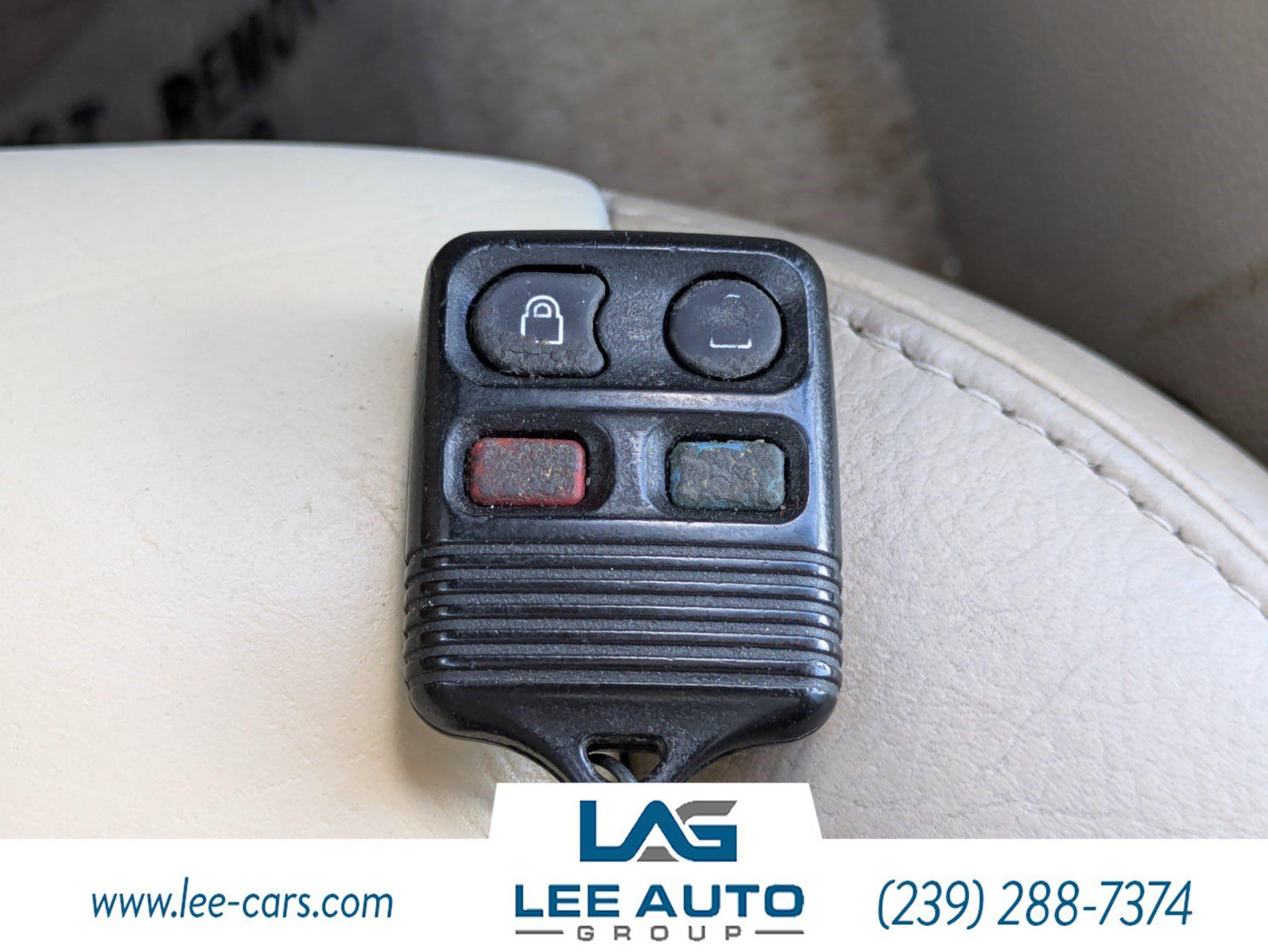 Used 2010 Ford Explorer Eddie Bauer AWD/4WD image 26