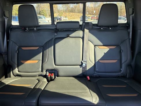 Used 2020 GMC Sierra 1500 AT4 w/ Technology Package image 31