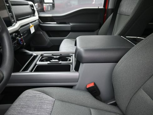 New 2026 Ford F250 XLT w/ XLT Premium Package AWD/4WD image 21