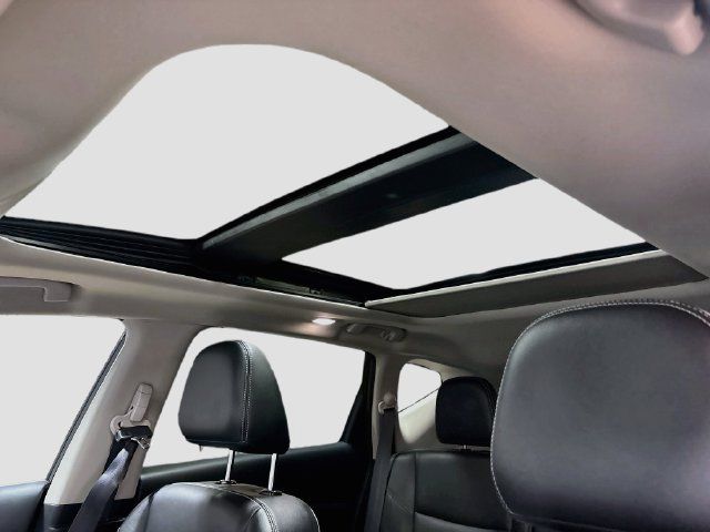 Used 2019 Nissan Murano SL AWD/4WD image 19