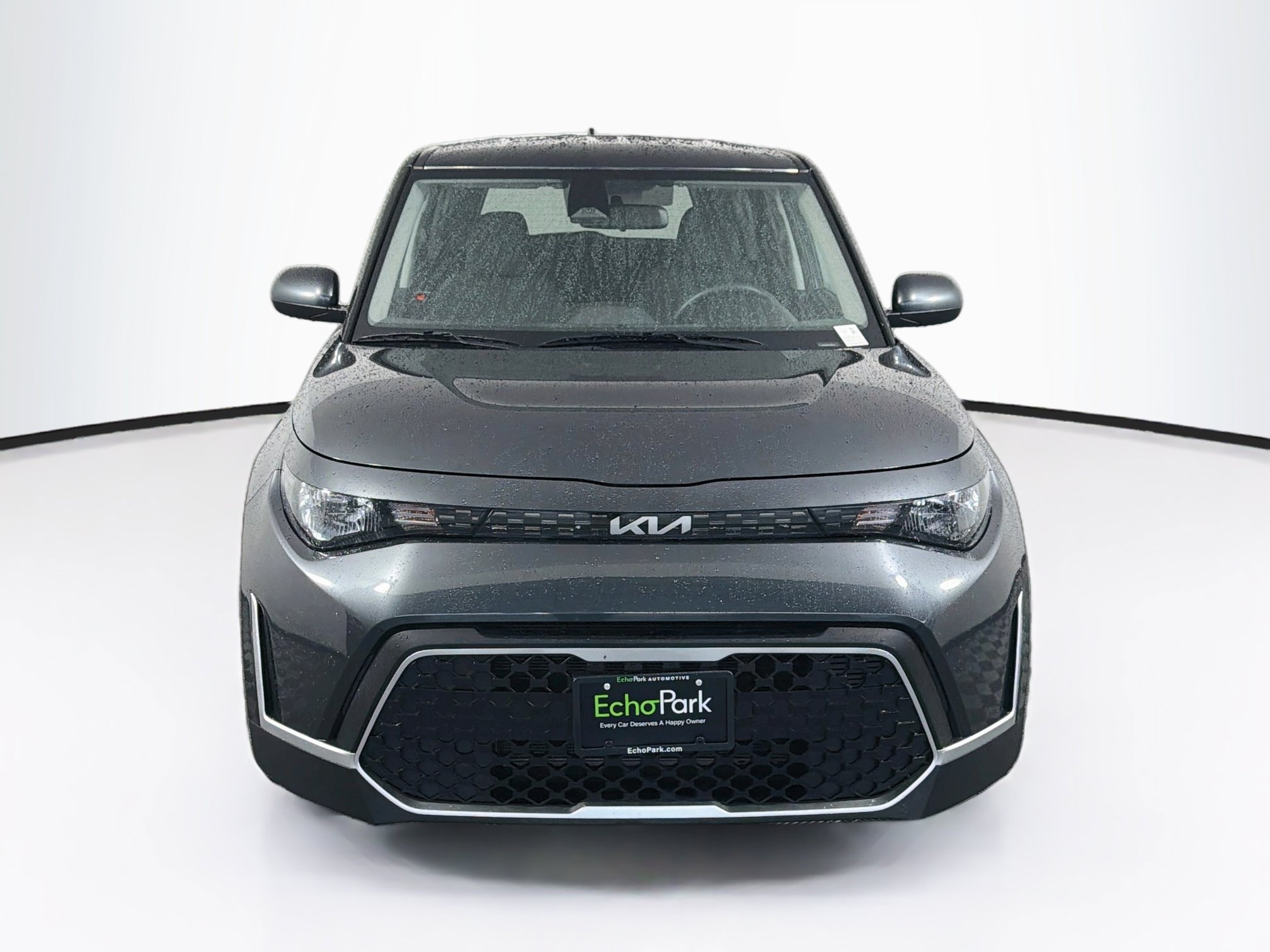 Used 2024 Kia Soul LX w/ Option Group 015 FWD image 2