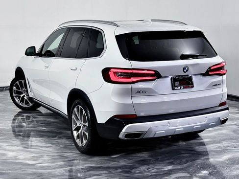 Used 2021 BMW X5 xDrive40i w/ Convenience Package AWD/4WD image 12