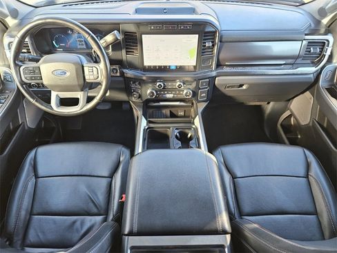 Used 2023 Ford F250 Lariat w/ Sport Appearance Package image 11