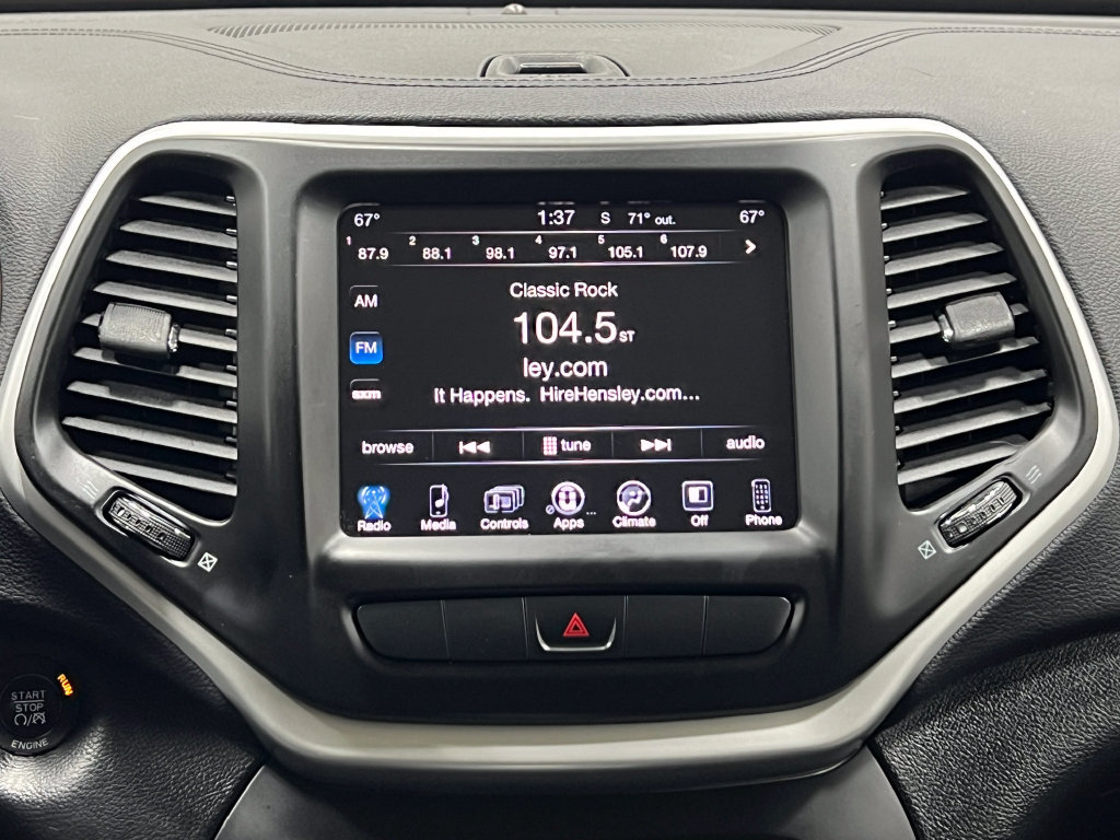 Used 2014 Jeep Cherokee Latitude FWD image 25