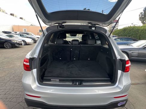 Used 2019 Mercedes-Benz GLC 350e 4MATIC image 19