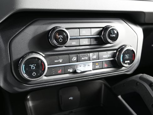 Used 2021 Ford Bronco Big Bend image 24