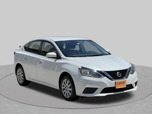 Used 2018 Nissan Sentra S FWD image 7