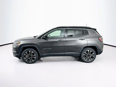 Used 2023 Jeep Compass Limited AWD/4WD image 4