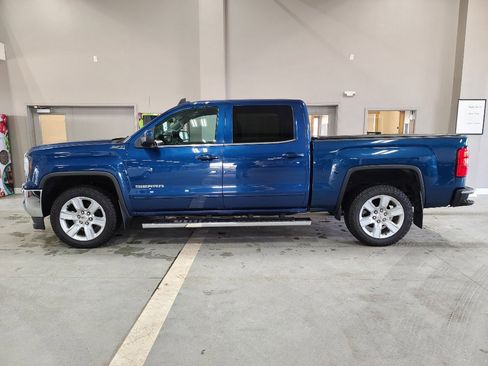 Used 2017 GMC Sierra 1500 SLE w/ SLE Value Package image 1