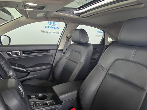 Used 2023 Honda Civic EX-L image 11
