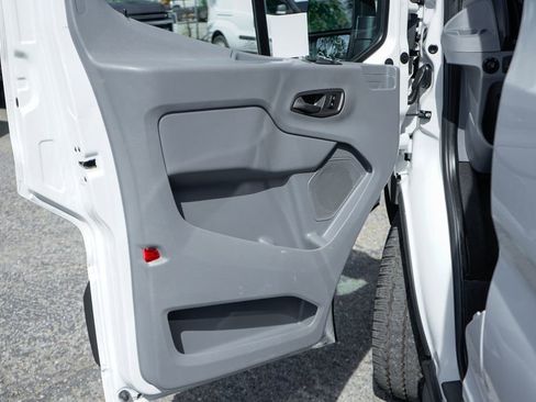 Used 2019 Ford Transit 350 XLT image 20