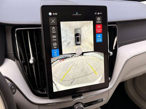 New 2026 Volvo XC60 B5 Ultra w/ Protection Package Premier image 30