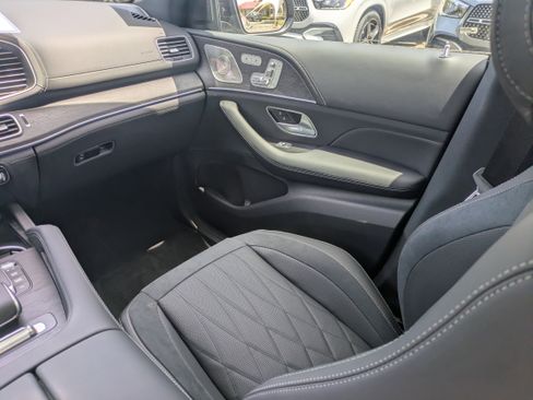 New 2026 Mercedes-Benz GLE 53 AMG 4MATIC Coupe image 15