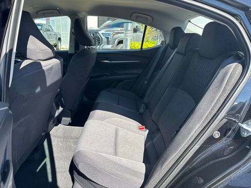 Used 2025 Toyota Camry LE FWD image 14