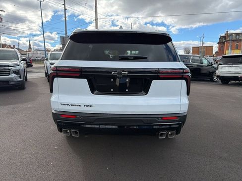 New 2026 Chevrolet Traverse LT image 6