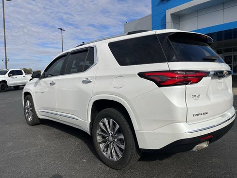 Used 2022 Chevrolet Traverse Premier image 7