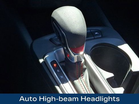 Used 2024 Chevrolet Trax RS FWD image 11
