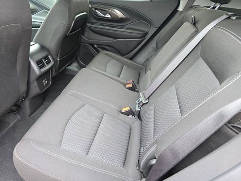 Used 2024 GMC Terrain SLE AWD/4WD image 14