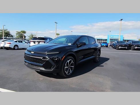 New 2026 Chevrolet Equinox EV LT w/ Comfort Package image 25