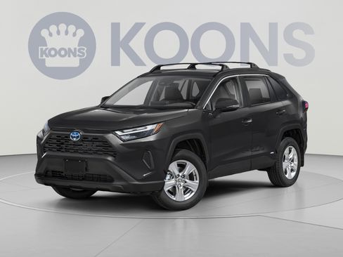 Used 2024 Toyota RAV4 XLE w/ Convenience Package AWD/4WD image 1