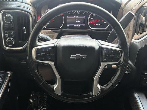 Used 2021 Chevrolet Silverado 1500 RST AWD/4WD image 16