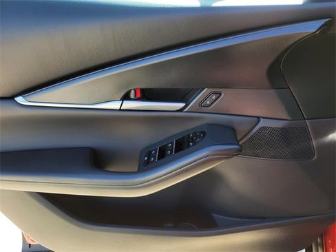 New 2026 MAZDA CX-30 AWD 2.5 S w/ Select Sport Pkg image 13