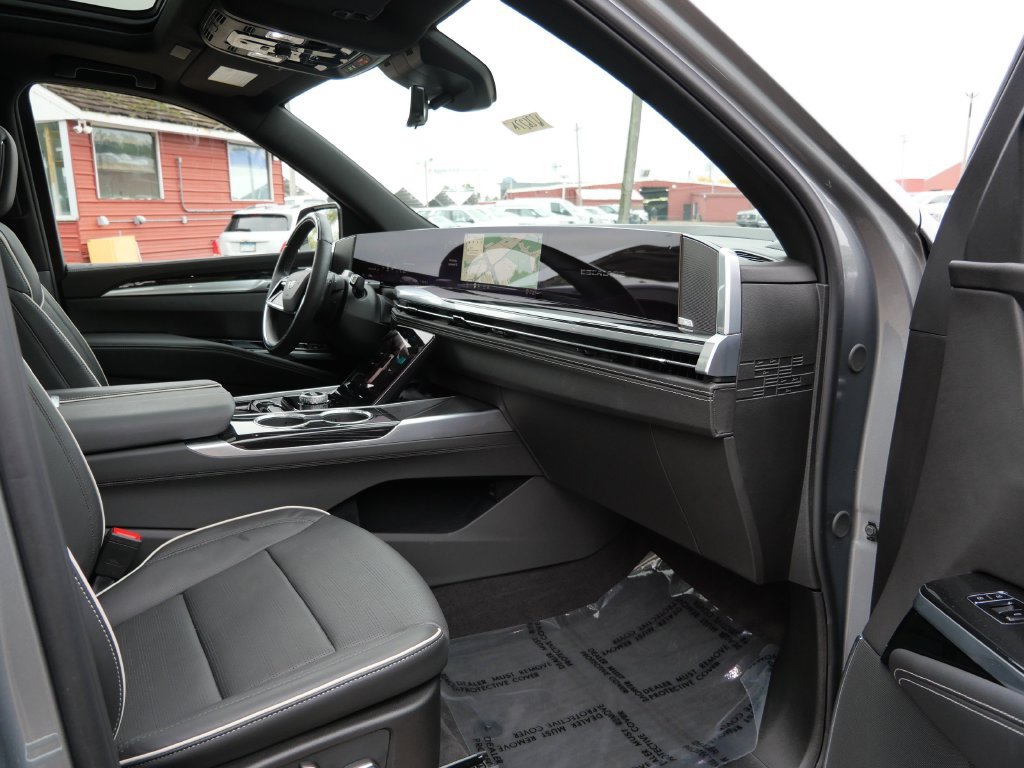 Used 2026 Cadillac Escalade Sport w/ LPO, ONYX Package AWD/4WD image 11