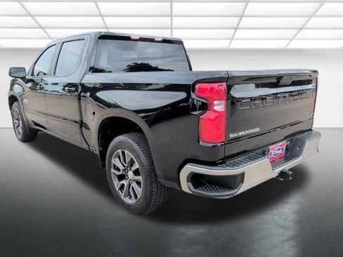 Used 2021 Chevrolet Silverado 1500 LT w/ Bed Protection Package image 2