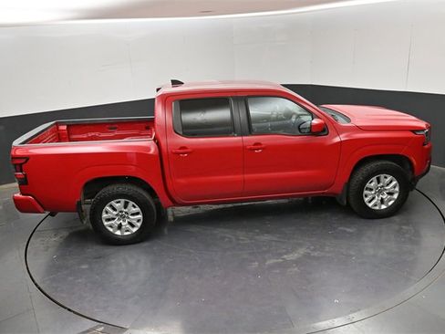 Used 2022 Nissan Frontier SV image 28