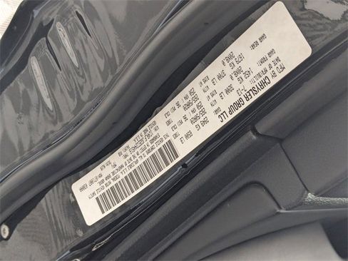 Used 2014 Jeep Grand Cherokee Summit image 37