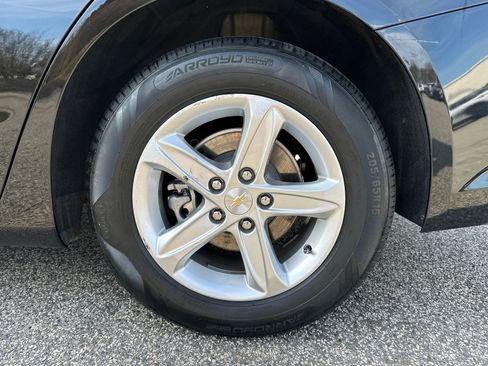 Used 2023 Chevrolet Malibu LT image 19