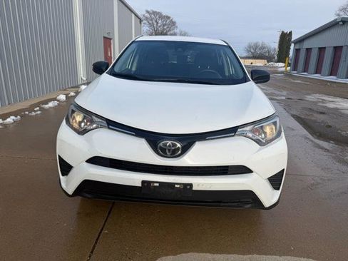 Used 2018 Toyota RAV4 LE w/ All Weather Liner Package image 4
