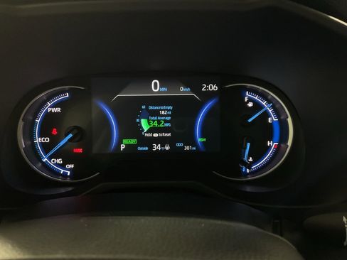 New 2025 Toyota RAV4 XLE image 25