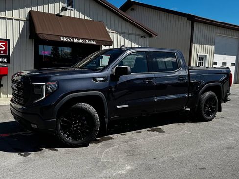 Used 2023 GMC Sierra 1500 Elevation w/ X31 Off-Road Package AWD/4WD image 1