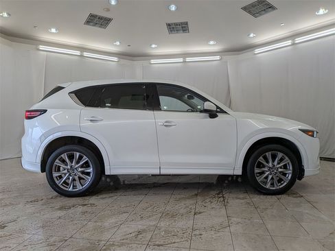 Used 2024 MAZDA CX-5 AWD 2.5 S w/ Premium Plus Pkg image 11
