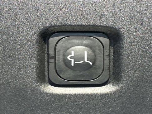 New 2025 Lincoln Navigator L Reserve image 14